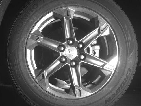 Used 2025 Chevrolet Blazer LT FWD image 14
