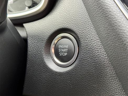 New 2026 Toyota Corolla SE image 28