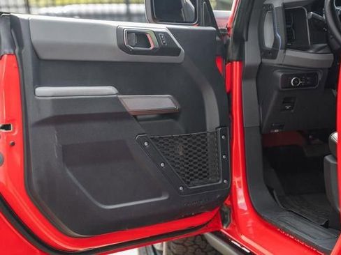 Used 2023 Ford Bronco Black Diamond image 37