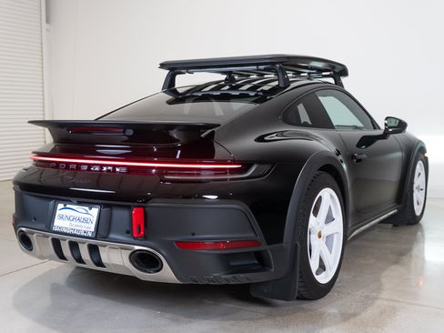 Used 2024 Porsche 911 Dakar w/ Extended Race-Tex Package AWD/4WD image 34