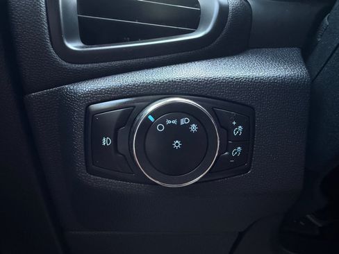 Used 2021 Ford EcoSport SE FWD image 15