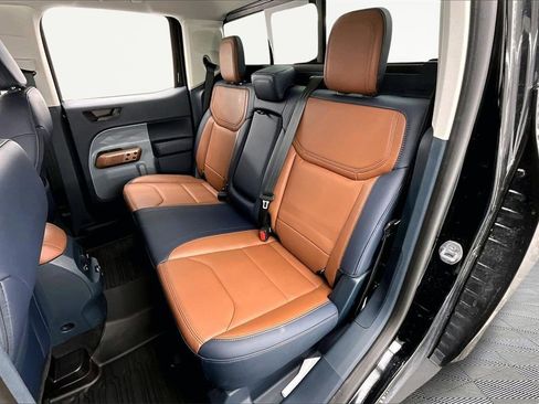 Used 2024 Ford Maverick Lariat w/ FX4 Off-Road Package image 27