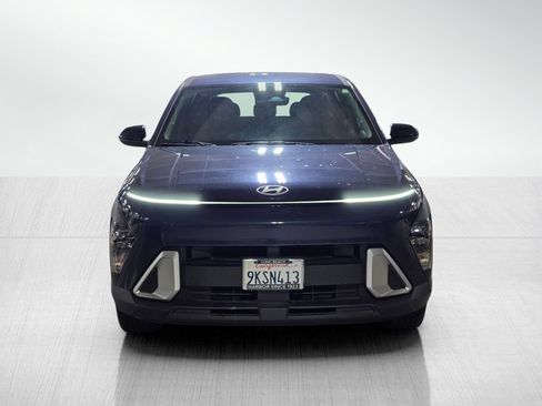 Used 2024 Hyundai Kona SE AWD/4WD image 2
