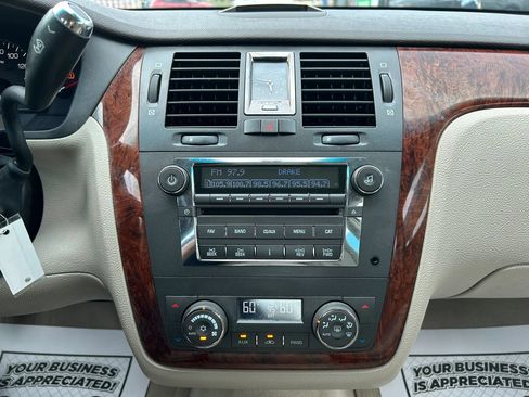Used 2007 Cadillac DTS Luxury I FWD image 23