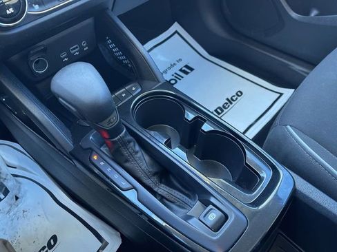 Used 2021 Chevrolet TrailBlazer LT w/ Convenience Package image 16