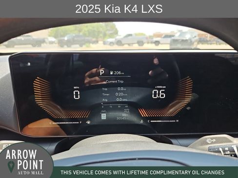 Used 2025 Kia K4 FWD image 26