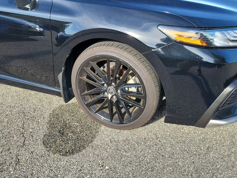 Used 2023 Toyota Camry XSE image 10