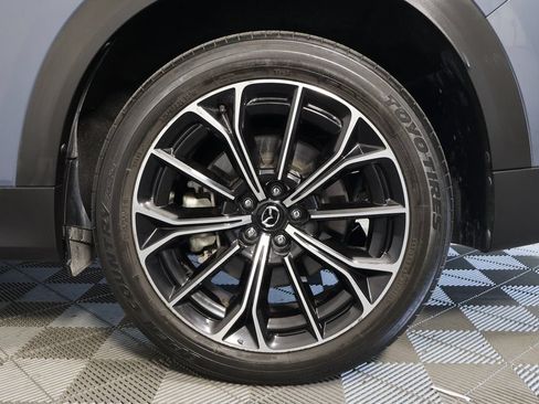Certified 2025 MAZDA CX-70 Plug-In Hybrid w/ Premium Pkg AWD/4WD image 17
