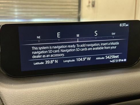 Used 2025 MAZDA CX-50 AWD 2.5 Hybrid w/ Premium Pkg image 22