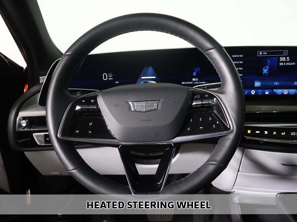 Used 2024 Cadillac Lyriq Sport RWD image 9