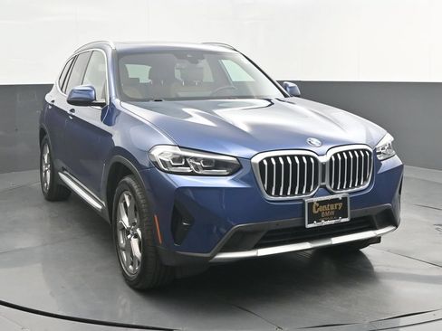 Used 2022 BMW X3 xDrive30i w/ Premium Package AWD/4WD image 9
