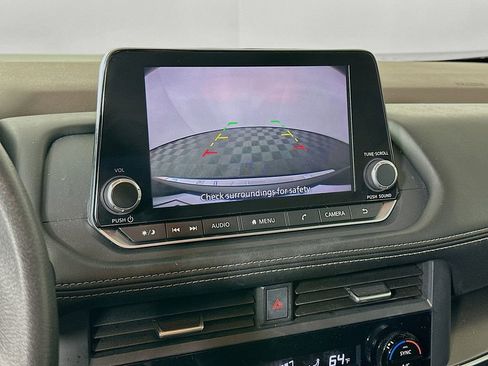 Certified 2023 Nissan Rogue SV FWD image 19