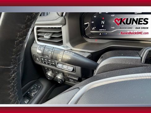 Used 2023 GMC Yukon XL Denali w/ Denali Reserve Package image 18