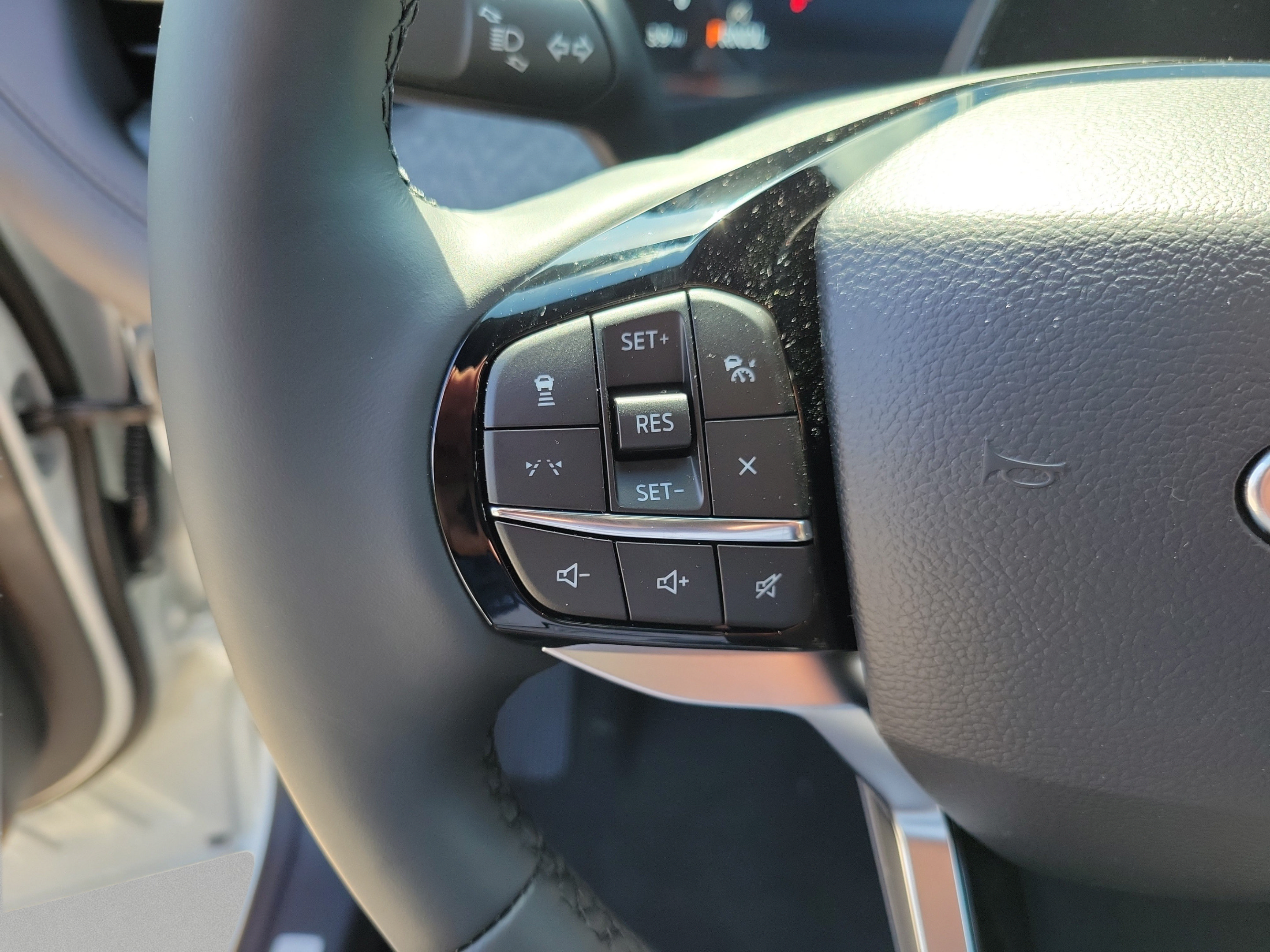 New 2026 Ford Explorer Platinum RWD image 23