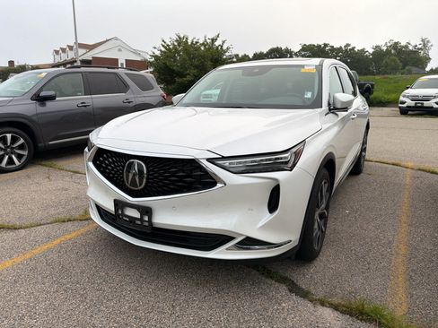 Used 2024 Acura MDX SH-AWD w/ Technology Package image 8
