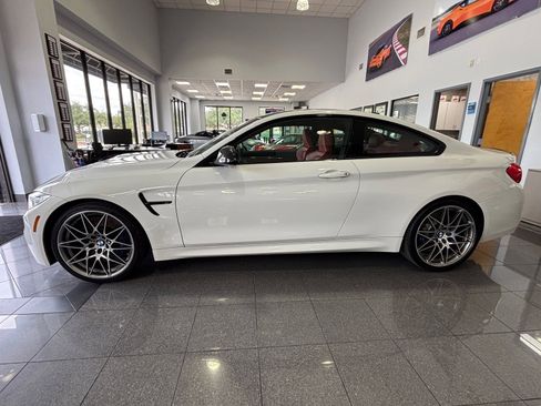 Used 2016 BMW M4 Coupe image 2