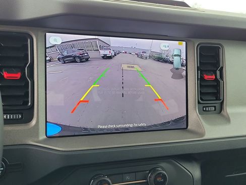 New 2025 Ford Bronco Big Bend w/ Black Diamond Package image 26