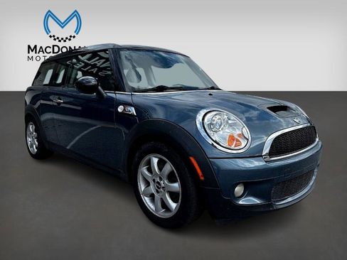 Used 2010 MINI Cooper Clubman S image 3