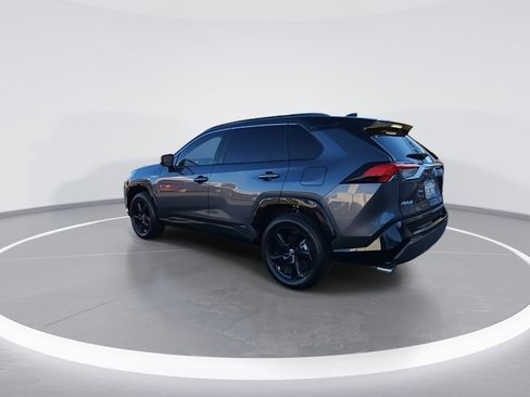 Used 2019 Toyota RAV4 XSE image 6