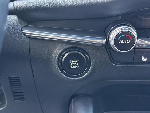 Used 2023 MAZDA MAZDA3 s image 19