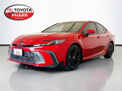 Used 2025 Toyota Camry SE w/ Multimedia Upgrade Package
