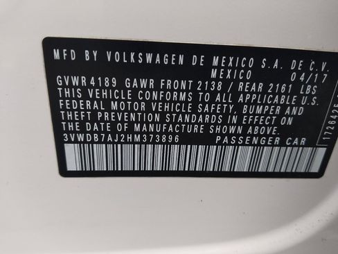 Used 2017 Volkswagen Jetta SE image 33