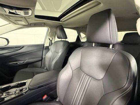 Used 2026 Lexus NX 350 AWD image 17