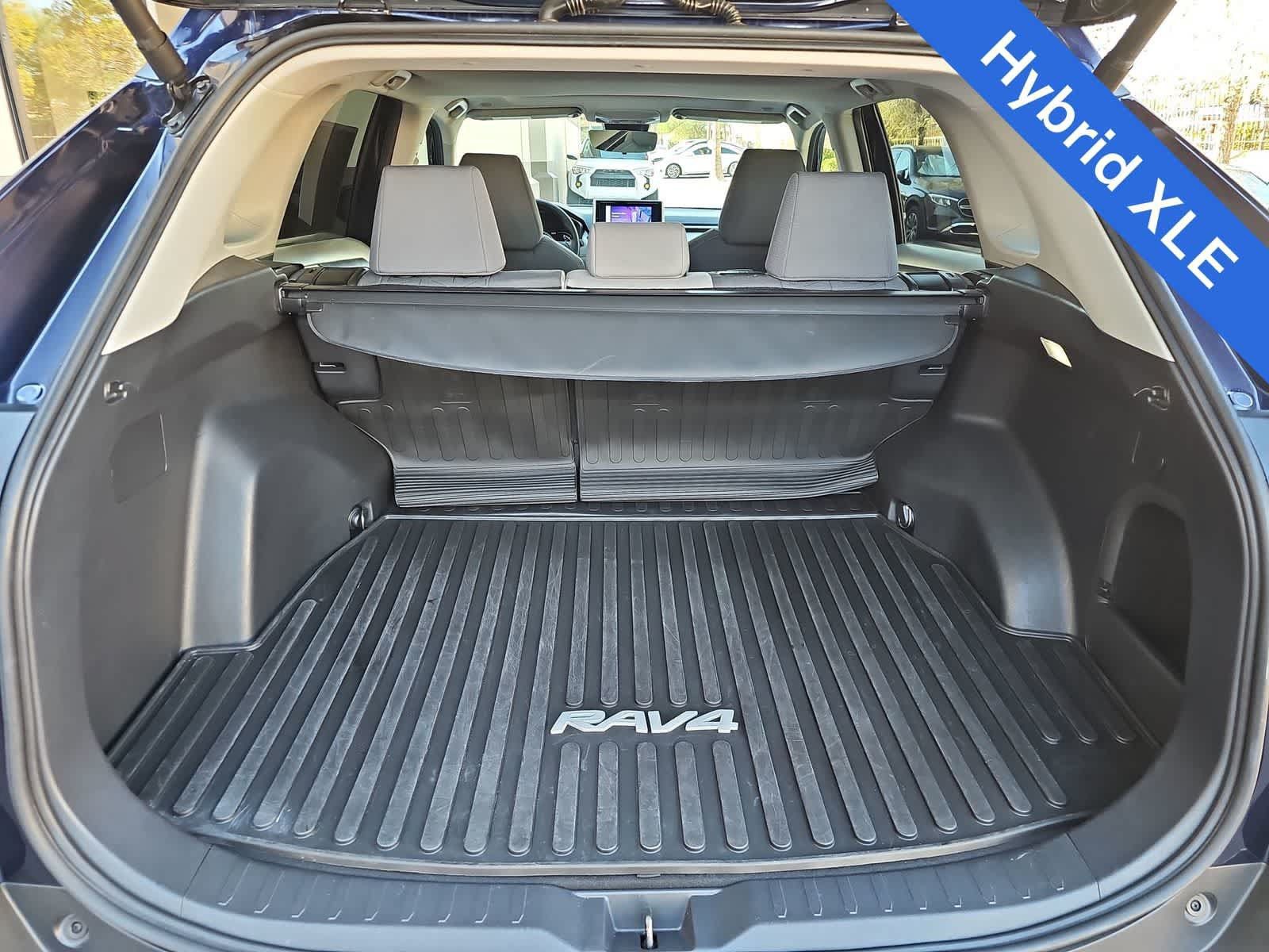 Used 2024 Toyota RAV4 XLE w/ Convenience Package AWD/4WD image 23