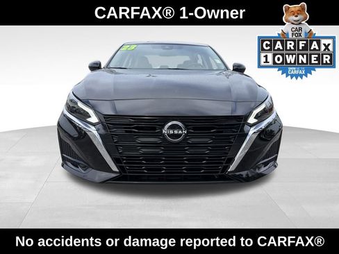 Used 2023 Nissan Altima 2.5 SV image 2