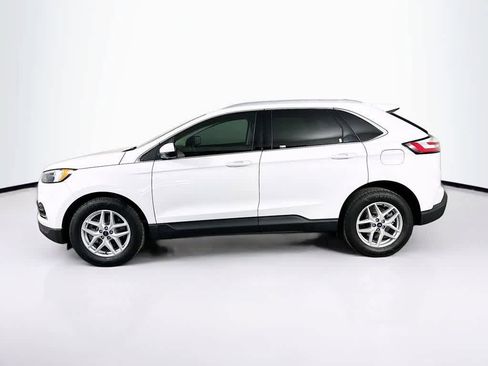 Certified 2022 Ford Edge SEL w/ Convenience Package image 3