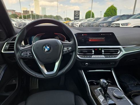 Used 2020 BMW 330i Sedan w/ Convenience Package RWD image 16