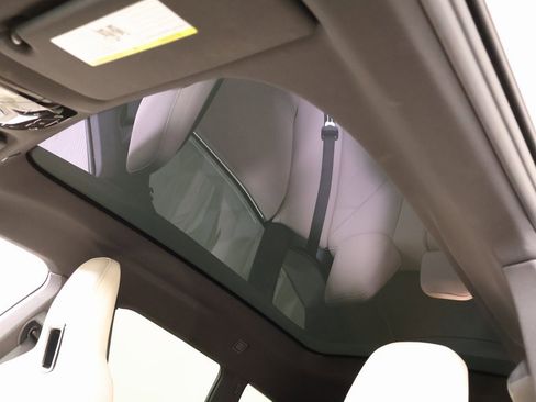 Used 2024 BMW iX xDrive50 w/ Sport Package image 16