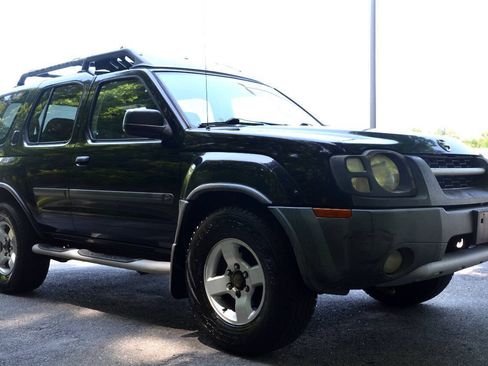 Used 2004 Nissan Xterra XE RWD image 4
