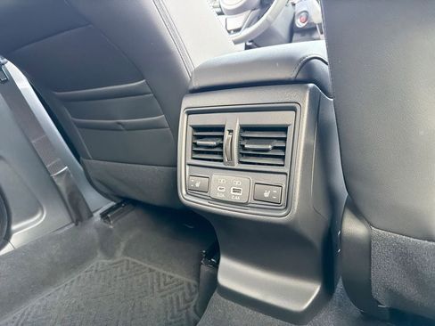 New 2026 Subaru Outback Limited AWD/4WD image 34