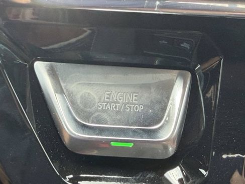 New 2026 GMC Sierra 2500 Denali Ultimate AWD/4WD image 27