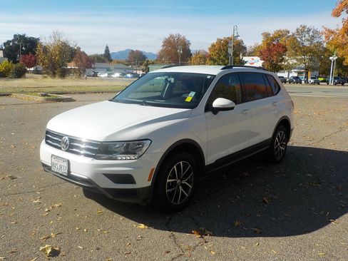 Used 2021 Volkswagen Tiguan S image 1