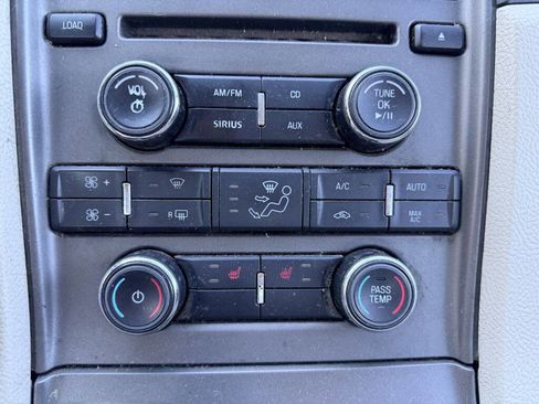 Used 2011 Ford Taurus SEL w/ 201A Rapid Spec Order Code FWD image 18