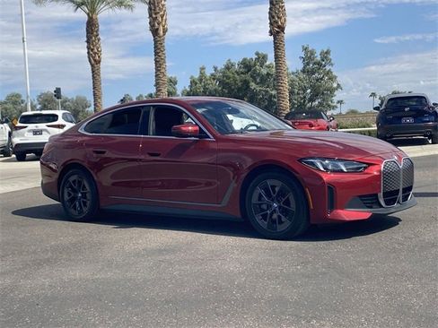 Used 2025 BMW i4 eDrive40 image 4