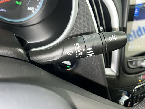 Used 2023 Chevrolet Malibu LT image 19