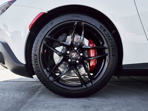 Used 2022 Ferrari Roma image 25