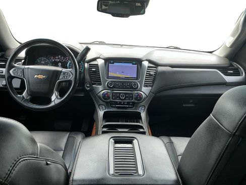 Used 2020 Chevrolet Tahoe Premier AWD/4WD image 17