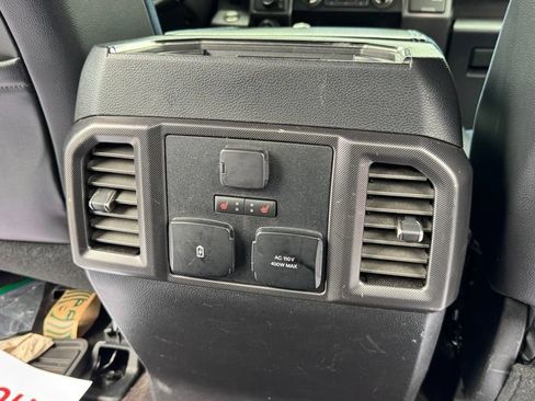 Used 2019 Ford F150 Raptor w/ Equipment Group 802A Luxury AWD/4WD image 8