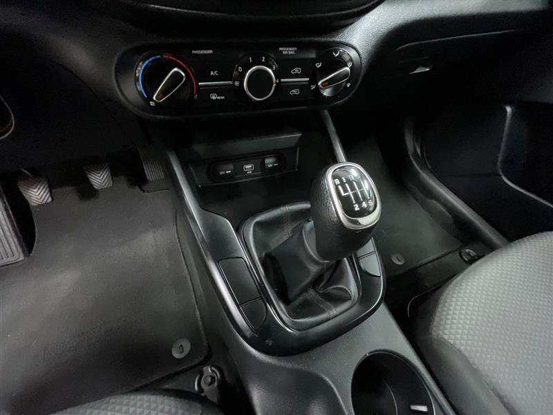 Used 2020 Kia Soul LX FWD image 14