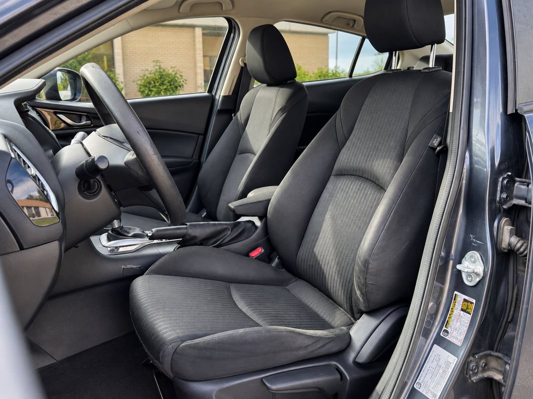 Used 2014 MAZDA MAZDA3 i Sport FWD image 11