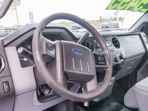 Used 2016 Ford F250 XL image 16