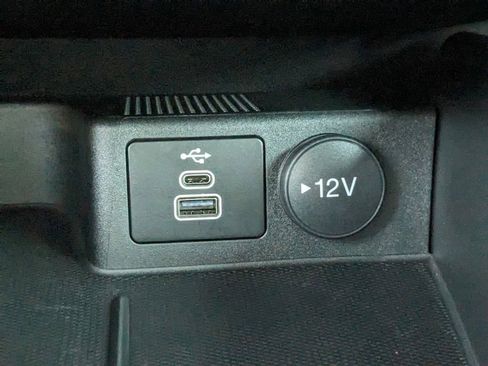 New 2025 Ford Escape ST-Line w/ Equipment Group 301A image 24