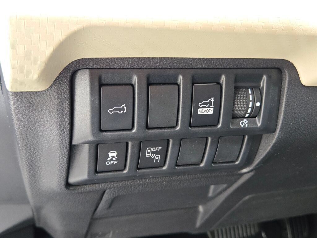 Used 2019 Subaru Ascent Premium w/ Popular Package #4 AWD/4WD image 25