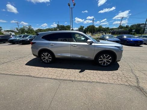Used 2023 Acura MDX SH-AWD w/ Technology Package image 22