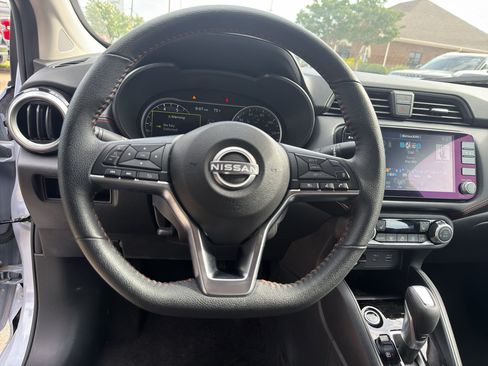 Used 2025 Nissan Versa SR w/ Trunk Package FWD image 21