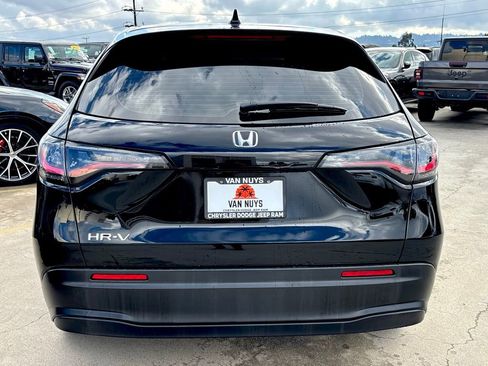 Used 2024 Honda HR-V LX image 5